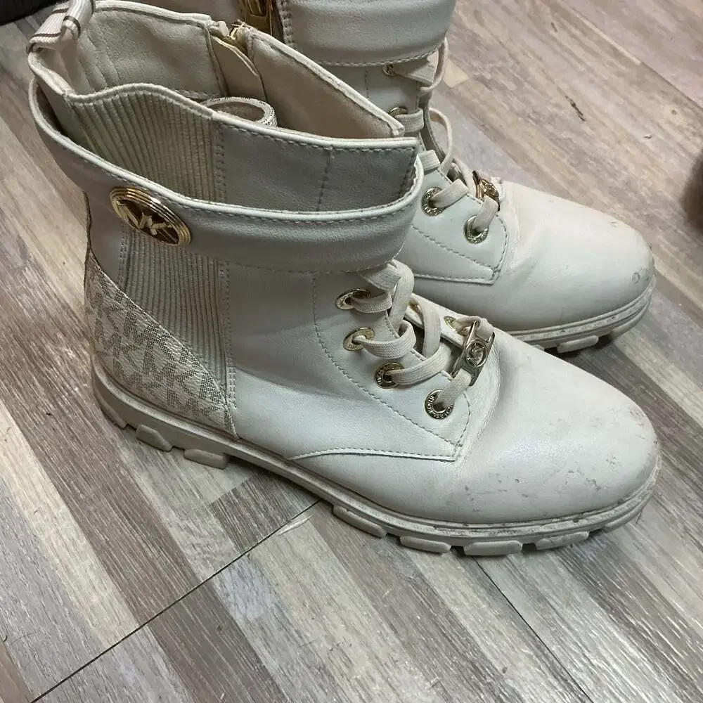 Michael Kors Kids Ridley Stark 2 Lace-Up Ankle Boots Vanilla/Pale Gold Size 3